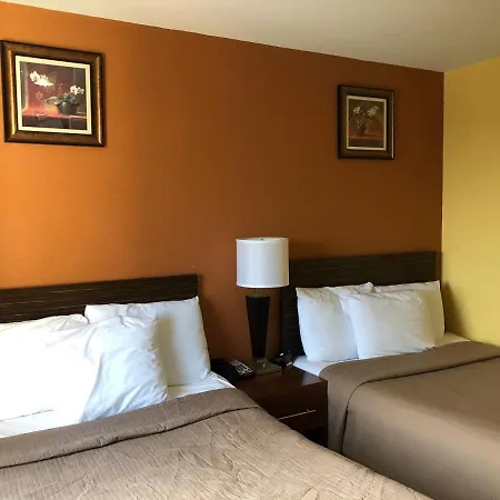 The Vue Express @ 39Th Street Hotel